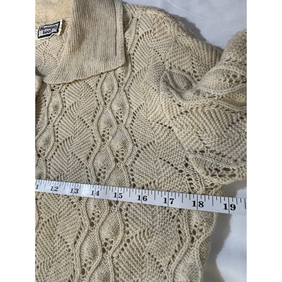 Vintage 70s Ivory Acrylic Crochet Knit Granny Button Up Cardigan Sweater S/M - Picture 7 of 8